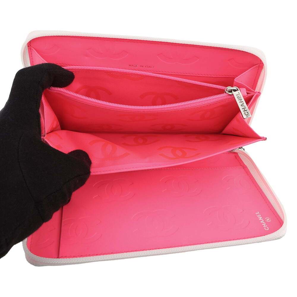 CHANEL Authentic Black Logo Wallet - Picture 5 of 16